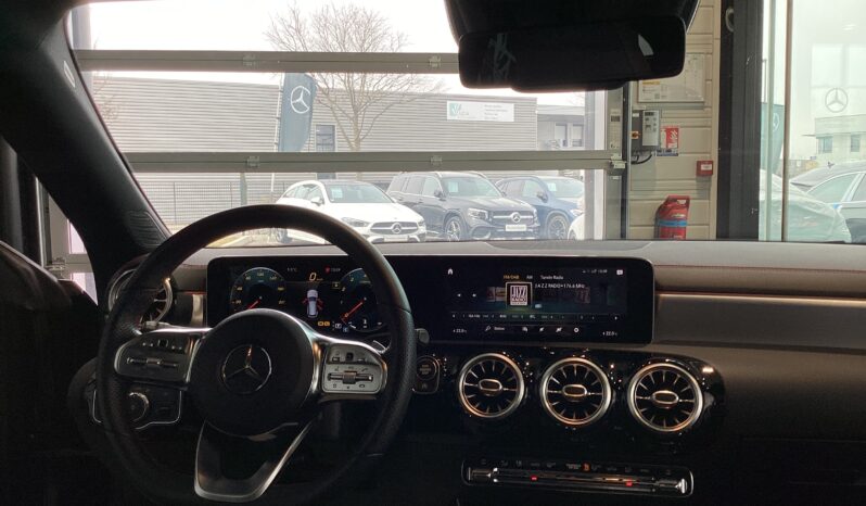 CLA 200 Shooting-Brake AMG LINE 7G-DCT Vendu!!!!!!!!!! complet