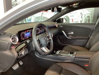 Classe A 200d AMG LINE 8G-DCT Vendu!!!!!!!!!
